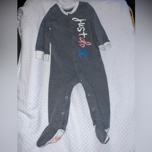 Nike Button Onesie 9 Month